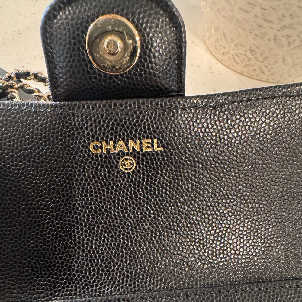 CHANEL classic black caviar and gold hardware sunglasses case crossbody bag - Picture 6 of 13